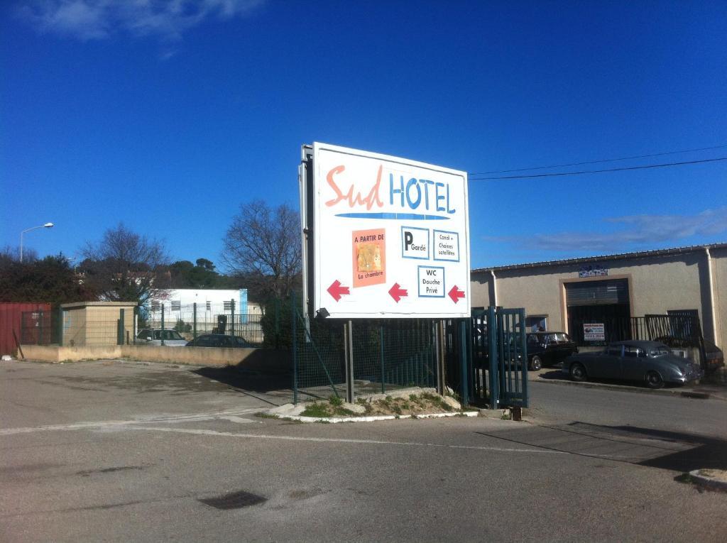 Marseille Sud Hotel Septèmes-les-Vallons Esterno foto